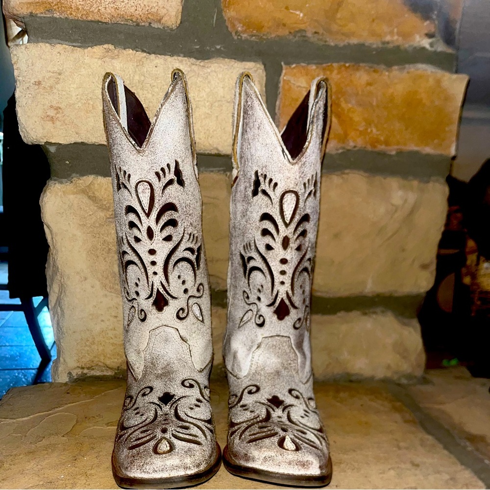 Woman’s Roper Boots Size 9M in excellent condition